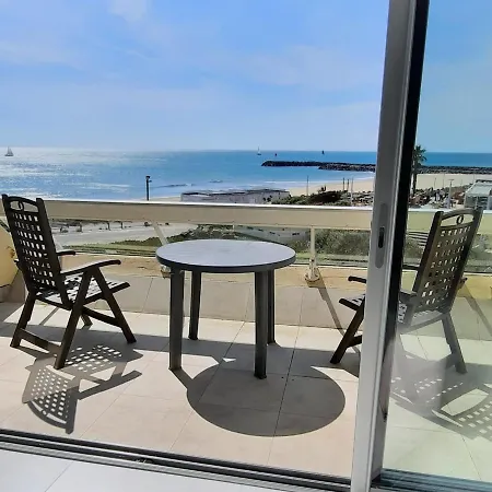 Naturiste Cap D'agde Heliopolis C 30 * אגדה